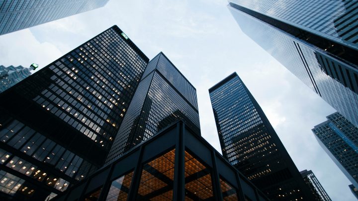 How AI-Driven Retrofits Can Future-Proof Commercial Real Estate